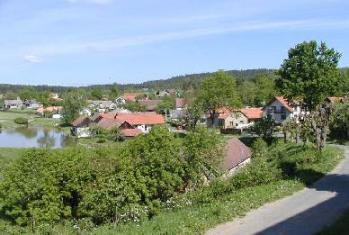 obec Blažejovice od školy