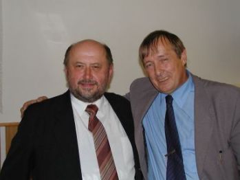 Karel Říha starosta obce a Antonín Podzimek náměstek hejtmana Krajského úřadu Středočeského kraje.